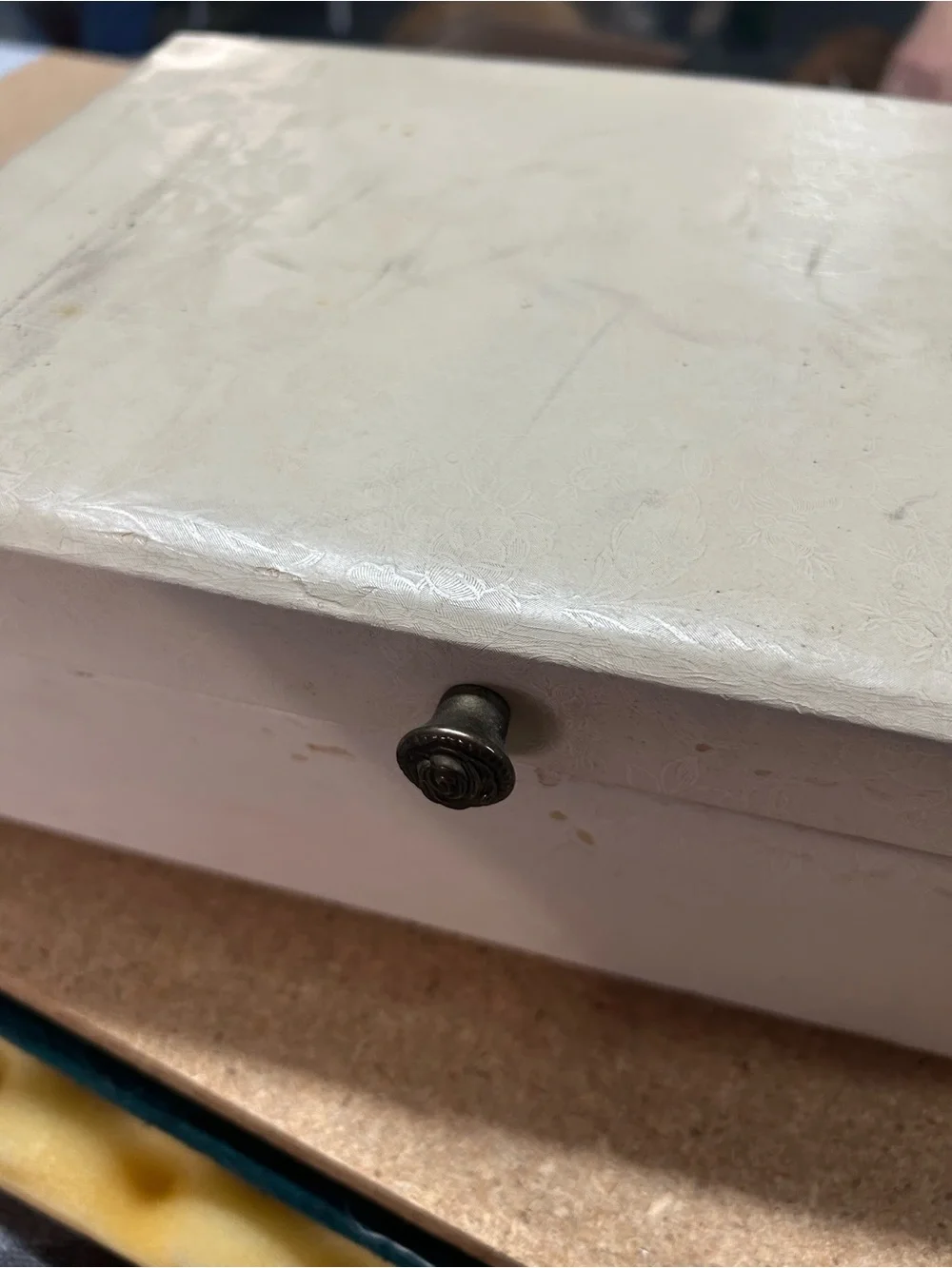 Buxton White Jewelry Storage Box with Decorative Metal Knob